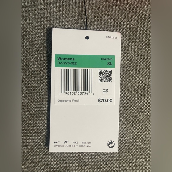 XL Pink/Peach Nike Athletic Leggings, Yoga, Tights MSRP$70 - Picture 4 of 4